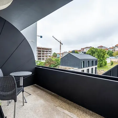 Nomads Lux - Jardim A Vista Apartment