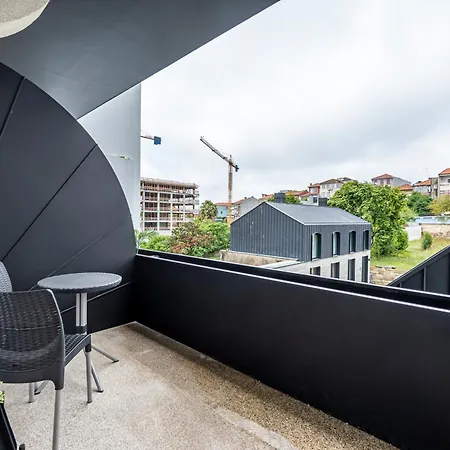 Nomads Lux - Jardim A Vista